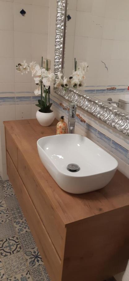 Roses Sobre El Mar Apartment Екстериор снимка