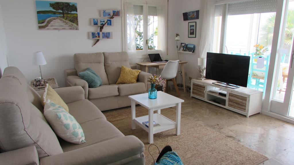 Roses Sobre El Mar Apartment Екстериор снимка